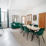 L'emeraude - Centre, Spacieux & Equipe Апартаменты *