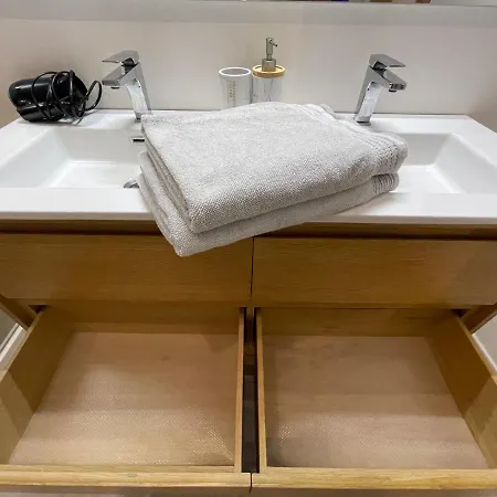 Διαμέρισμα L'emeraude - Centre, Spacieux & Equipe *